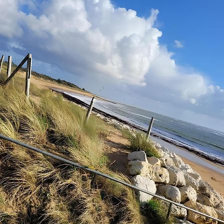 Appartement Aloha Ohana 4-6 Personnes A 400M De La Plage A Dolus D'Oleron Dolus d'Oléron Exterior foto